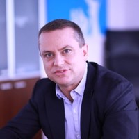 Amir Guttman