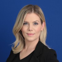 Lucy Loveless-Wingfield