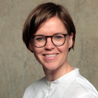Nina Roth