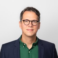 Sebastian Puenzeler