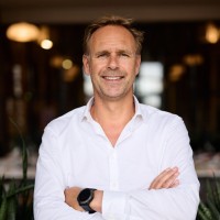 Menno Van Der Marel