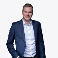 Simon Peet