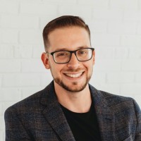 Daniel F