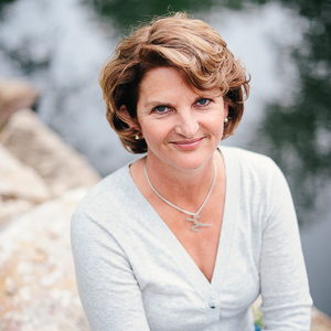 Martha Carlin