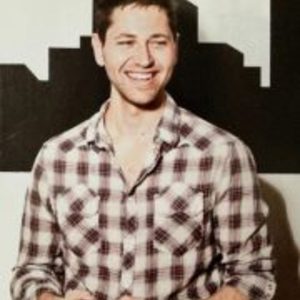 Evan Schneyer