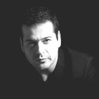 Arturo Rivasainz