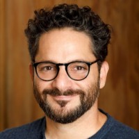 Ari Wallach